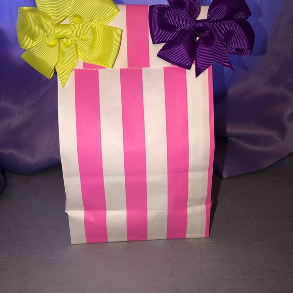 Nike lanyards are for sell - Picture 2 of 2